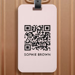 Étiquette À Bagage QR Code Blush Rose Feminine Scannable Contact perd<br><div class="desc">Un simple design de code QR personnalisé marque de bagage design dans une typographie minimaliste moderne sur un simple arrière - plan rose vif. Le code et le nom QR peuvent facilement être personnalisés pour rendre un design aussi unique que vous êtes! Le cadeau ou l'accessoire sur mesure parfait pour...</div>