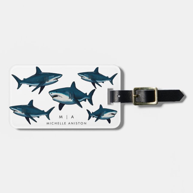 Étiquette À Bagage Requin bleu | Monogramme personnalisé (Devant horizontal)