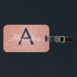 Étiquette À Bagage Rose Rose Rose Gold Marine Blue Parties scintillan<br><div class="desc">Blush Pink - Rose Gold et Navy Blue Sparkle Parties scintillant Monogramme Nom et étiquette initiale de bagage. Cette étiquette de sac est parfaite pour le retour à l'école, le travail ou le voyage. Le Blush Pink Luggage Tag fait également une grande faveur pour les mariages, anniversaires, douches nuptiales, lunes...</div>