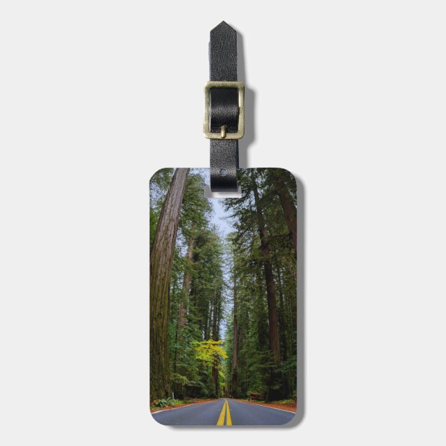 Étiquette À Bagage Route directe à travers la forêt de séquoias (Devant Vertical)