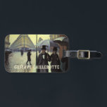 Étiquette À Bagage Rue de Paris par temps de pluie de Gustave Cailleb<br><div class="desc">Paris Street, Rainy Day (ou Paris : Une journée pluvieuse) (1877) de Gustave Caillebotte est une peinture urbaine de style impressionniste ancien représentant un paysage urbain. Une intersection pavée près de la gare Saint-Lazare, une gare ferroviaire du nord de Paris, en France. Les gens marchent sous la pluie en tenant...</div>