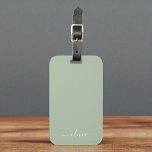 Étiquette À Bagage Sage Green Minimaliste Moderne Monogramme Élégant<br><div class="desc">Découvrez notre collection moderne minimaliste de monogramme Sage Green : Élégez votre esthétique avec une sophistication sereine et une élégance intemporelle. Notre collection présente des designs minimalistes dans une teinte verte sage et tranquille, complétés par des monogrammes raffinés adaptés à votre style personnel. De la papeterie polie aux accessoires polyvalents,...</div>