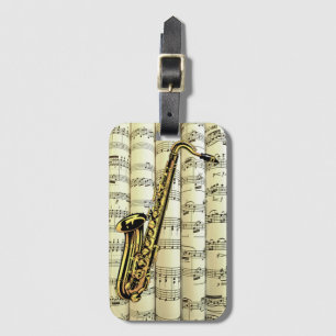 Étiquette À Bagage Saxophone Sur Partition Roulée ~