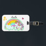 Étiquette À Bagage Super Cute Unicorn et Rainbow Personnalisé<br><div class="desc">Un cadeau personnalisé parfait pour une fille avec un design unicorne et arc-en-ciel joli.</div>