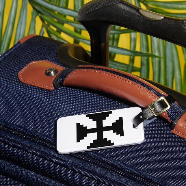 Étiquette À Bagage Symbole de croix noire en Pixel Art  (Créateur téléchargé)
