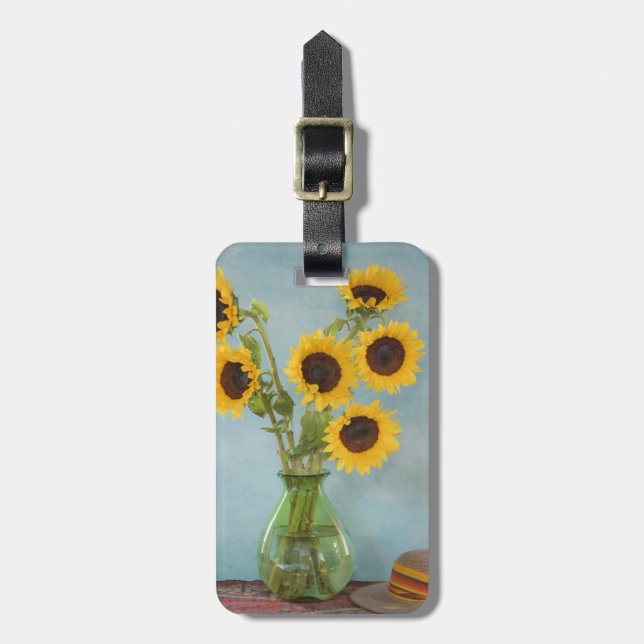 Étiquette À Bagage Tournesols dans un vase sur une table (Devant Vertical)