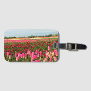 Étiquette À Bagage Tracteur vert dans un champ de tulipes, Oregon