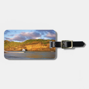 Étiquette À Bagage Trou Dans Le Mur Sur La Côte Sauvage