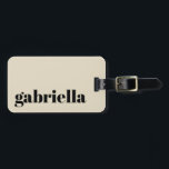 Étiquette À Bagage Typographie en gras noir et beige Nom personnalisé<br><div class="desc">Audacieuse Typographie moderne Nom personnalisé Bagage Balise en noir et beige</div>