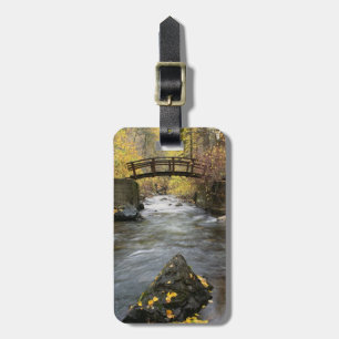 Étiquette À Bagage Une rivière fonctionnant par le canyon américain