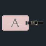 Étiquette À Bagage Vierge rose Gris Gris Gris Fille Script Nom Modern<br><div class="desc">Monogramme rose et gris Ajouter votre propre nom Script Bagage Bag Le tag sac fait le cadeau parfait pour 16 ans,  mariage,  douche nuptiale,  baby shower ou bachelorette cadeau pour quelqu'un décorant sa chambre dans le style.</div>