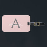 Étiquette À Bagage Vierge rose Gris Gris Gris Fille Script Nom Modern<br><div class="desc">Monogramme rose et gris Ajouter votre propre nom Script Bagage Bag Le tag sac fait le cadeau parfait pour 16 ans,  mariage,  douche nuptiale,  baby shower ou bachelorette cadeau pour quelqu'un décorant sa chambre dans le style.</div>
