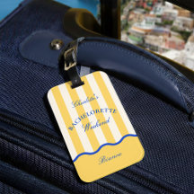 Voyage de week-end de dernière année d'été moderne