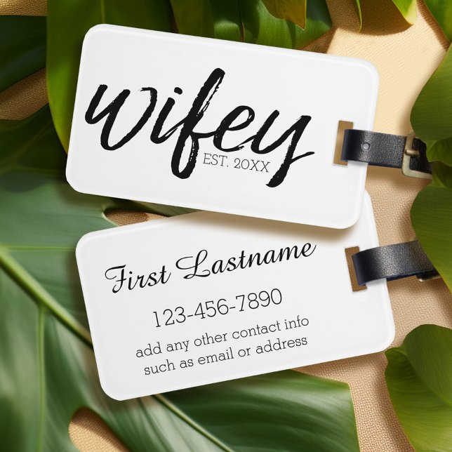 Étiquette À Bagage Wifey - Calligraphie noire fantaisiste pour la mar (Personalized luggage tag - Wifey and Hubby Both Available)