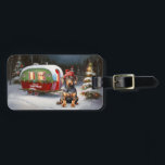 Étiquette À Bagage Winter Doberman Caravan Christmas Adventure<br><div class="desc">Laissez-vous tenter par la magie d'une nuit d'hiver enneigée alors qu'une caravane glisse gracieusement à travers le paysage illuminé par la lune. La beauté sereine de la neige scintillante et l'éclat enchanteur de la lune créent une scène captivante, promettant une aventure de Noël inoubliable remplie de chaleur, de joie et...</div>
