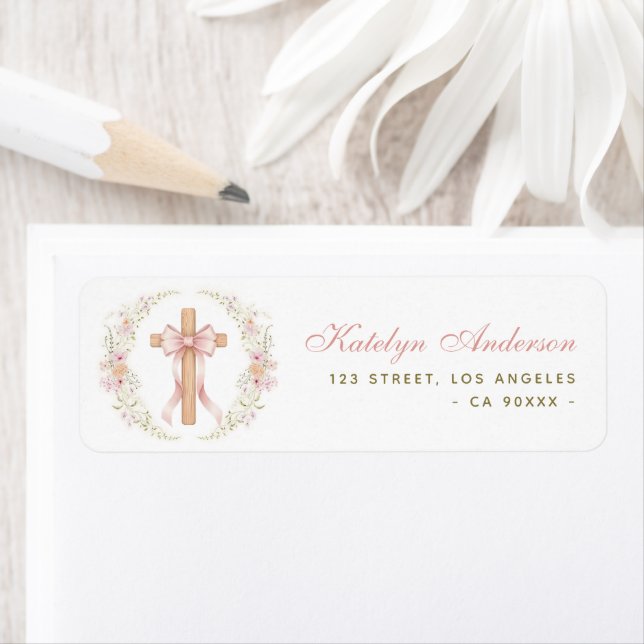 Étiquette Adresse de baptême et de christening avec croix fl (En situation)
