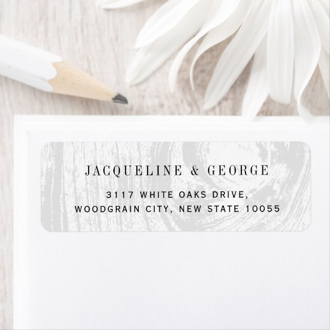Étiquette Adresse de mariage hivernal à grain de bois rustiq (En situation)
