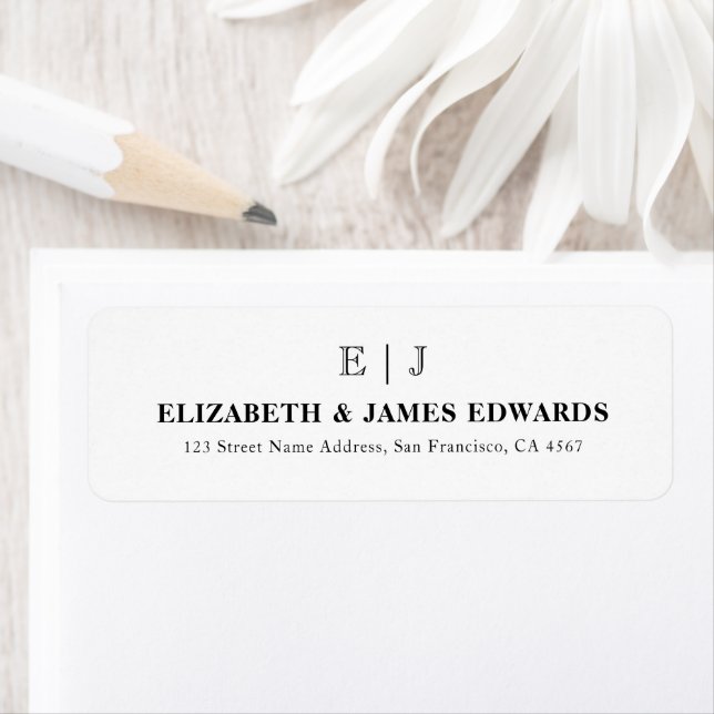 Étiquette Adresse de monogramme élégant classique pour coupl (En situation)