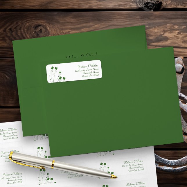 Étiquette Adresse de retour de la Fête des mariées de fermet (Lucky four leave clover return address labels)
