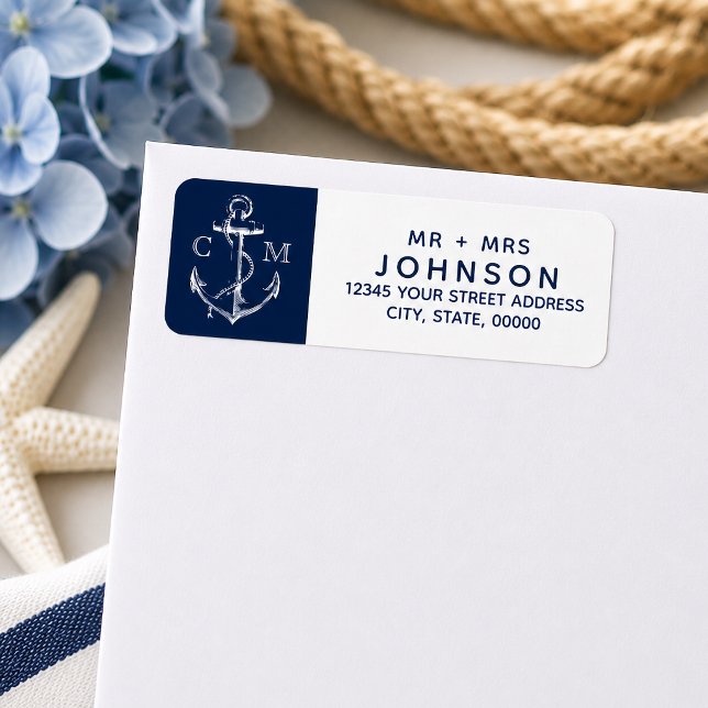 Étiquette Ancre de croquis blanc nautical Monogramme Navy (Navy nautical sketch anchor address labels for the couple.
)