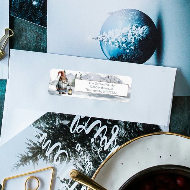 Étiquette Aquarelle hiver Gnome de Noël personnalisé (Watercolor Winter Christmas Gnome Personalized Address Label)