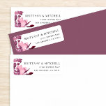 Étiquette Aquarelle romantique Plum Mariage<br><div class="desc">Les flûtes de prune violette rouge à aquarelle peinte à la main se superposent à la disposition du texte hors centre. OEuvre originale de Becky Nimoy</div>