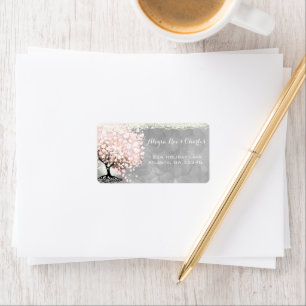 Étiquette Arbre à feuilles de coeur rose pâle sur aquarelle