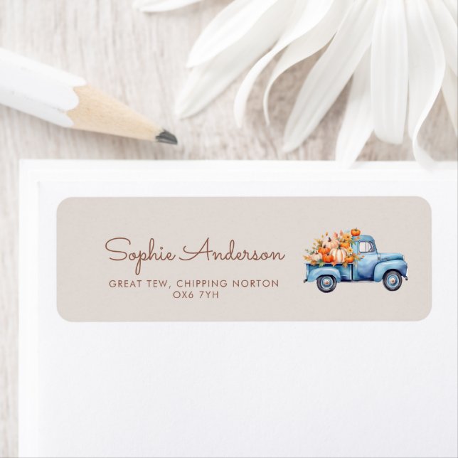 Étiquette Automne Baby shower Citrouille bleu  camion (En situation)