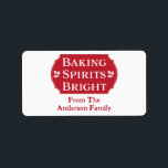 Étiquette Baking Spiritueux Bright Christmas Baking<br><div class="desc">Baking Spirits Bright Christmas Baking autocollant. Utilisez sur vos vacances l'emballage de produits de Noël. Une façon amusante de partager vos gâteries maison avec vos voisins, collègues, amis et famille. Utiliser comme étiquettes cadeaux. L'autocollant parfait qui fait savoir aux gens que vos produits de boulangerie faits à la main proviennent...</div>