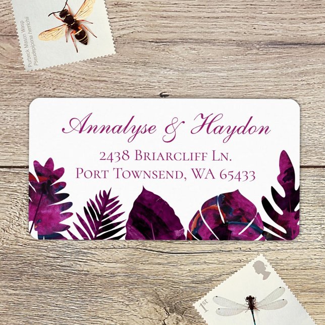 Étiquette Berry Pink Tropical Feuille Adresse Mariage (tropical wild berry pink, magenta island palm leaves, monstera, ferns address labels for rsvp cards)