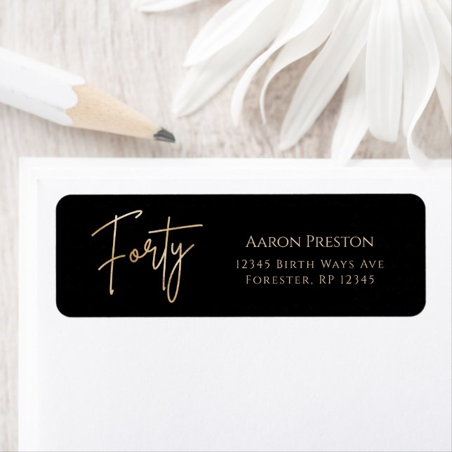 Étiquette Black & Gold 40th Birthday Return Address Label (En situation)