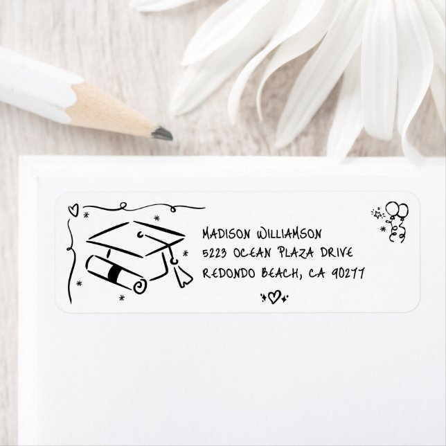 Étiquette Black Hand Drawn Doodle Graduate Cap White Address (En situation)