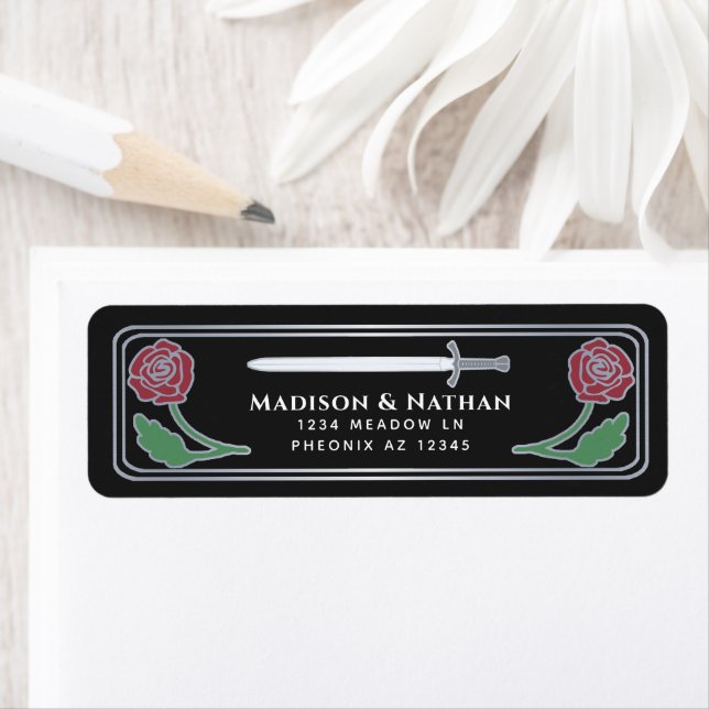 Étiquette Black Medieval Fantasy Silver Sword Wedding Label (En situation)