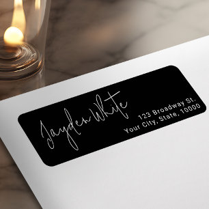 Étiquette Black Simple Modern Script Graduate Adresse de ret