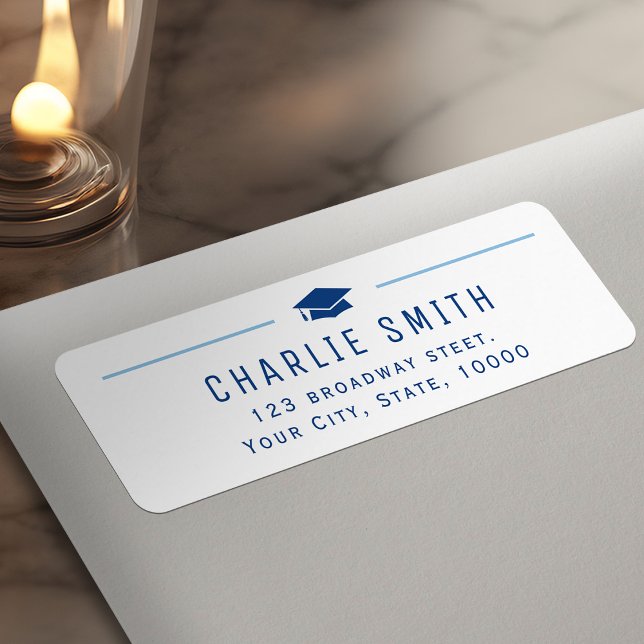 Étiquette Blue Modern Typography Graduate Adresse de retour (Blue Modern Typography Graduate Return Address Label)