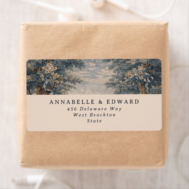 Étiquette Blue Toile Wedding Vintage Tapestry elegant (En situation)