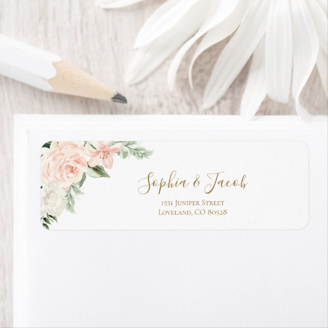 Étiquette Blush Pink & Gold Floral Botanical Return Address (En situation)
