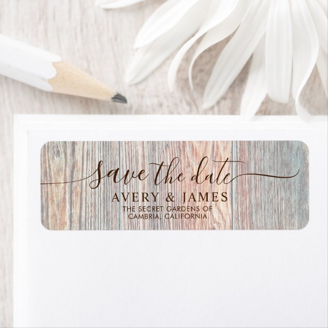Étiquette Boho Wood Slice Pampas Save the Date Address Label (En situation)