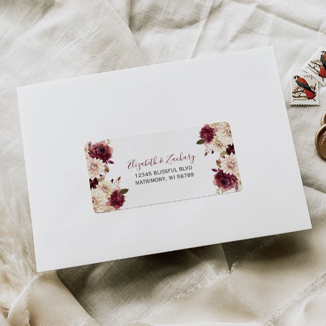 Étiquette Burgundy Crème Floral Mariage RSVP Adresse (Créateur téléchargé)
