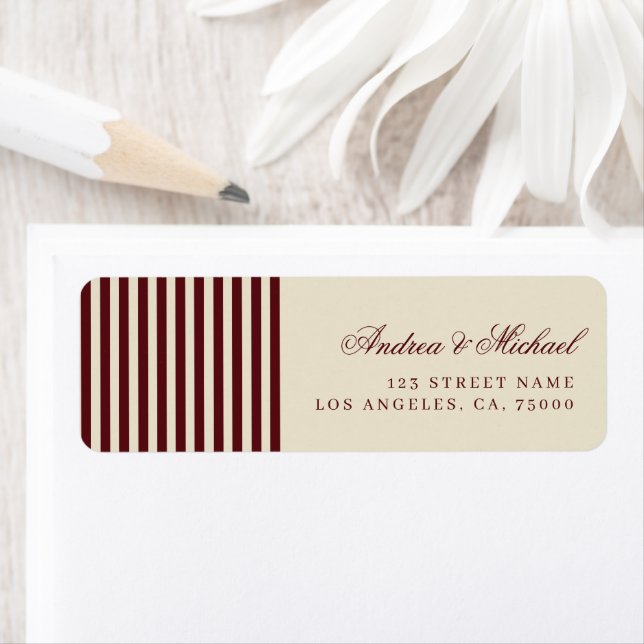 Étiquette Burgundy & Ivory Stripes Return Address Wedding (En situation)