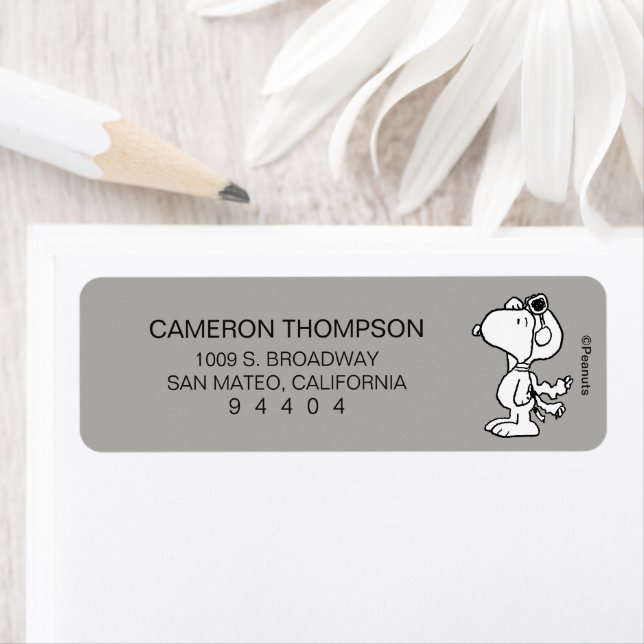 Étiquette cacahuètes | Snoopy the Flying Ace BW (En situation)