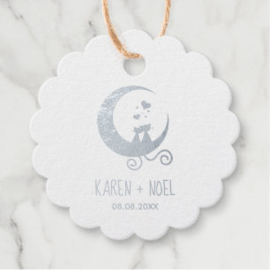 Étiquette-cadeau Couple de chatons romantiques sur la lune Monogram