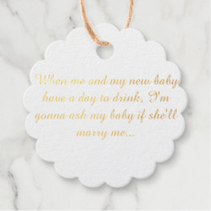 Étiquette-cadeau quand mon bébé et moi avons un jour à boire, maria