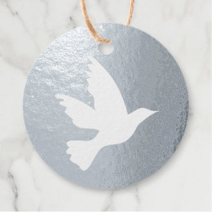 Étiquette-cadeau Simple silhouette d'oiseau volant à colombe blanch