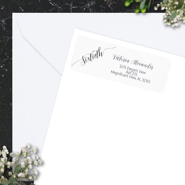Étiquette Célébration du Soixantième Anniversaire en Écritur (Elegant  Minimal Black Script Sixtieth Birthday Return Label)
