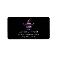 Chat noir mignon portant l'adresse Casquette d'une