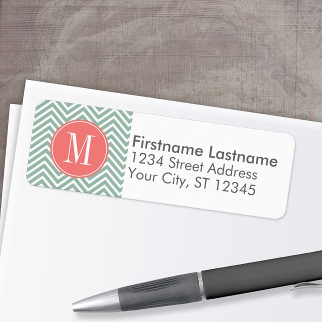 Étiquette Chevrons de menthe et de corail avec Monogramme pe (Custom Return Address Labels - Low Minimum)