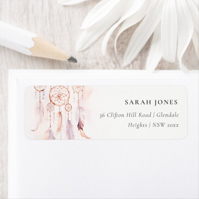 Étiquette Chic Boho Feather Dreamcatcher Watercolor Adresse (En situation)
