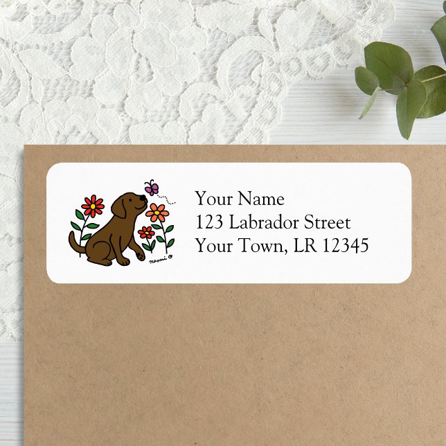 Étiquette Chocolat Labrador et vert (Chocolate Labrador Cartoon Design Return Address Label for Labrador Owners.  Cute floral design.)