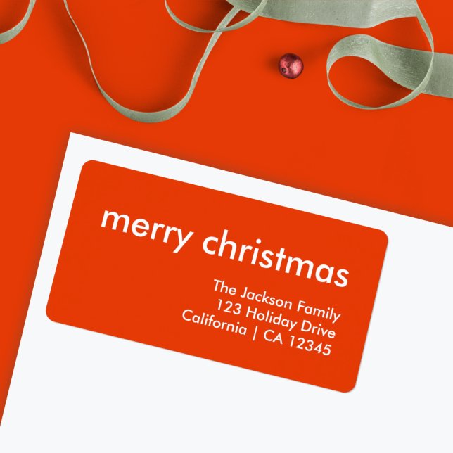 Étiquette Chrismas Plain Minimal Rouge brillant Adresse de r (Personalize your envelopes with this bold minimalist address label)